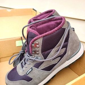 Hi-Tec Sierra Lite Hiking Boot like NEW with BOX